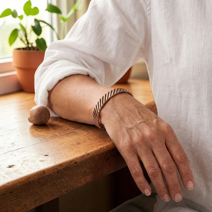 Lilium Pure Copper Bracelet With Magnetic Therapy