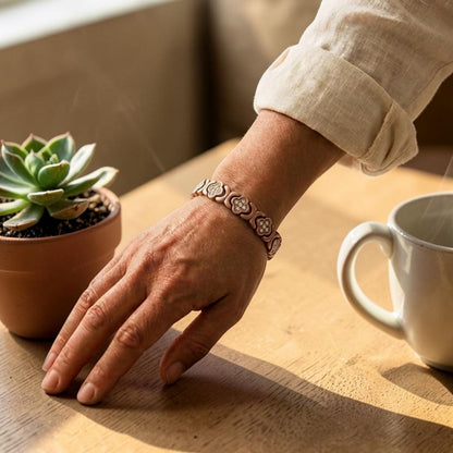 Escuro Pure Copper Bracelet With Magnetic Therapy