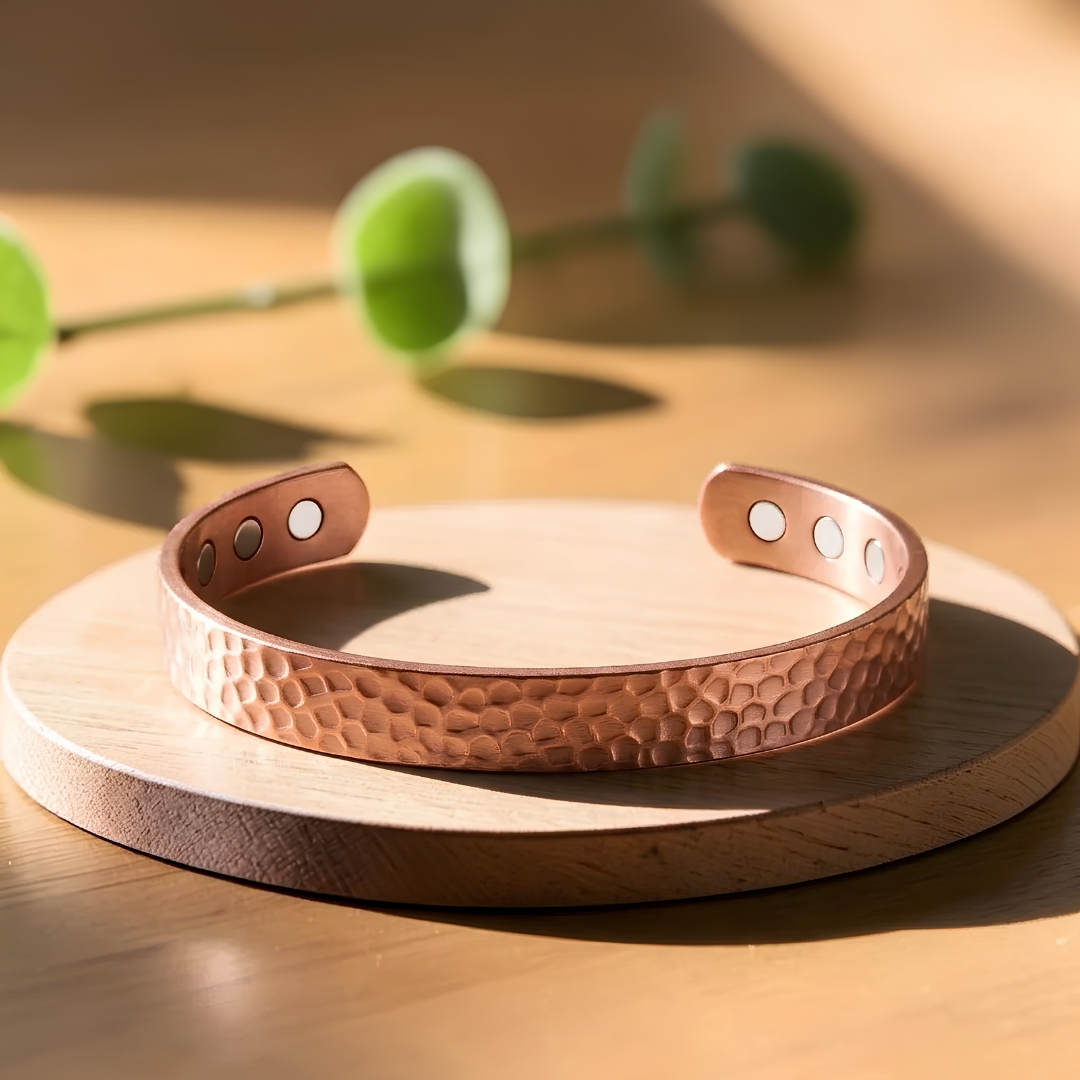 Viola Pure Copper Bracelet With Magnetic Therapy