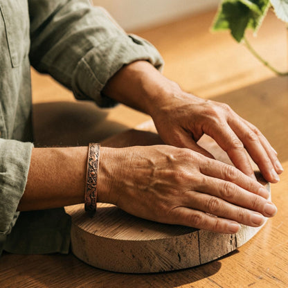 Loam Pure Copper Bracelet With Magnetic Therapy